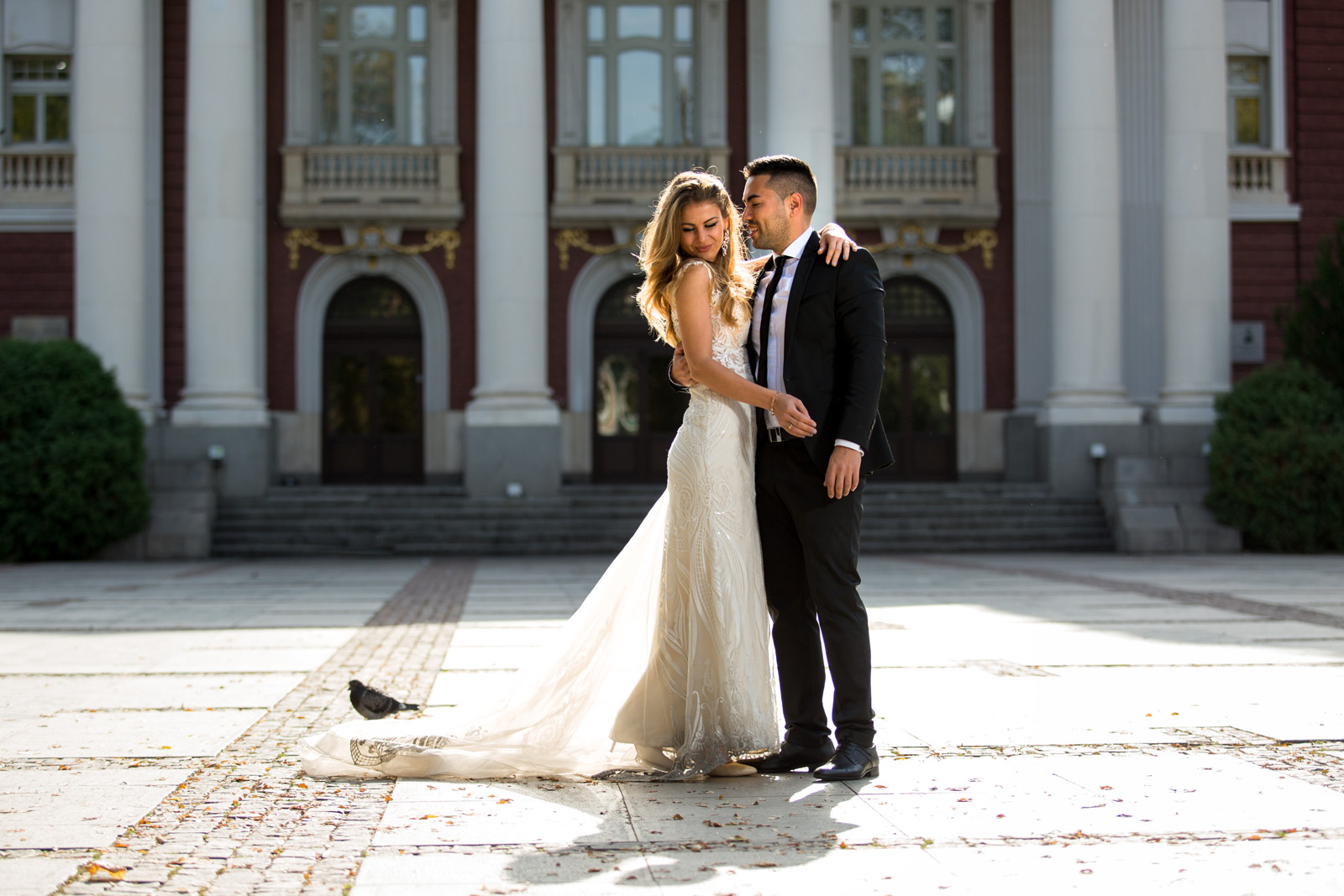 https://www.fotosti.com/Паолина%20и%20Велизар